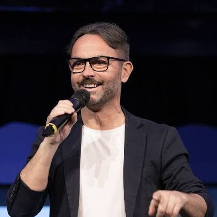 Gianni astone , comico